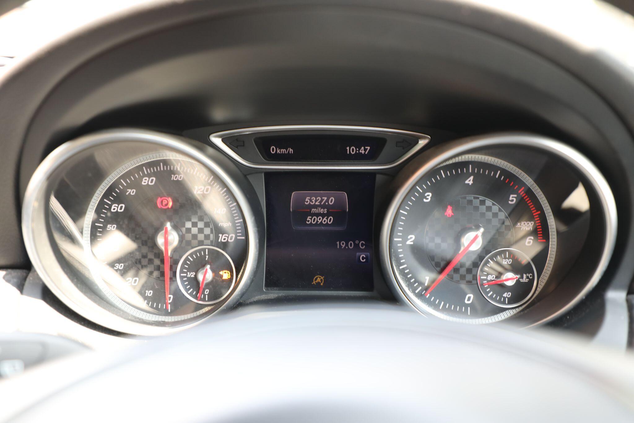 Large vehicle image